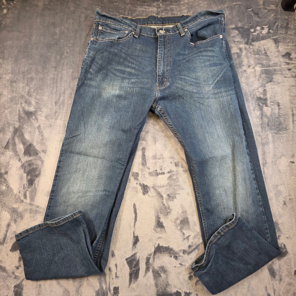Levis‎ 505 Regular Fit Mens Jeans 38x30 Medium Wash Blue Straight Leg 00505-1064